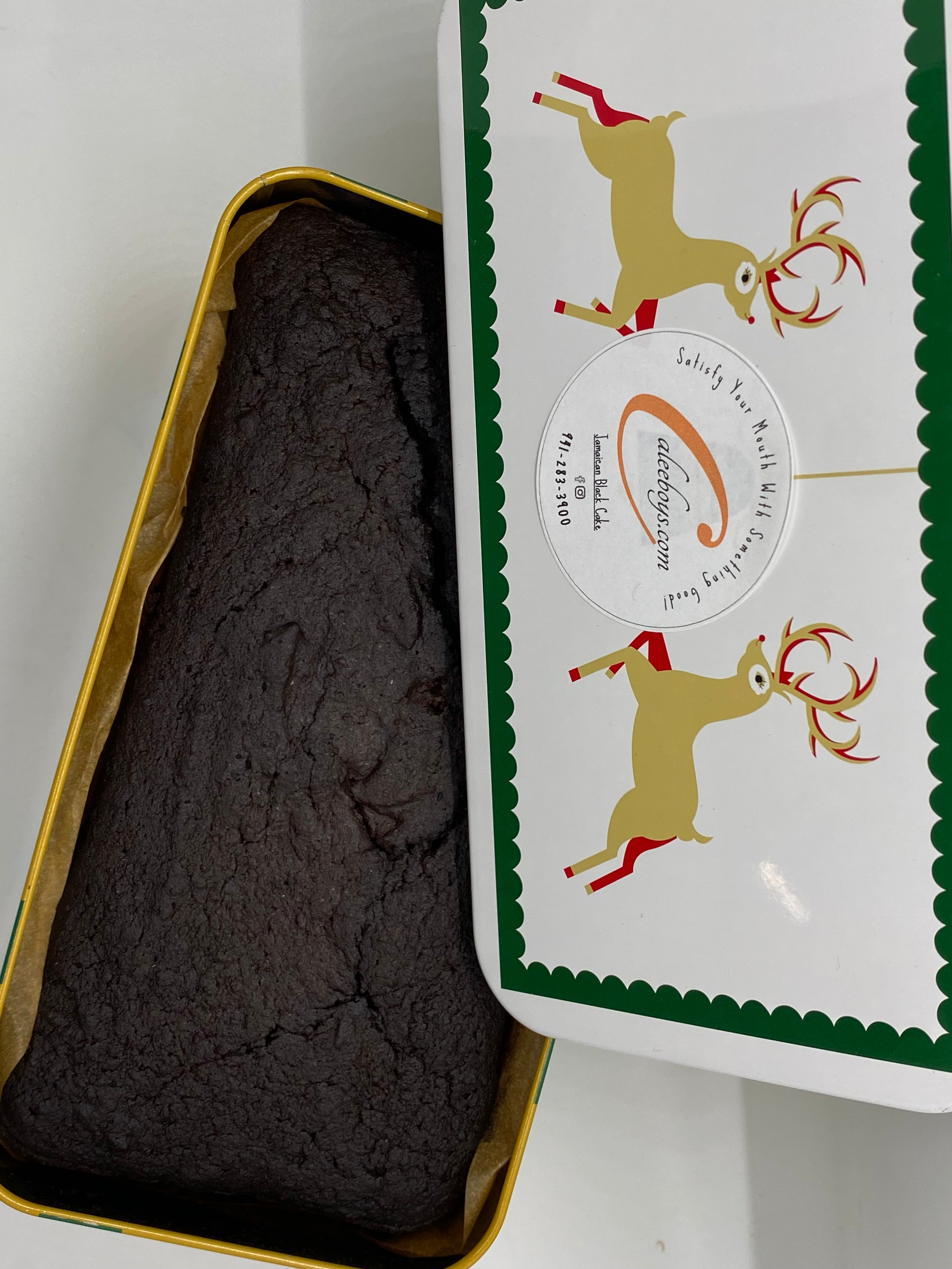 Medium: 7.7" X 4” X 3.5"