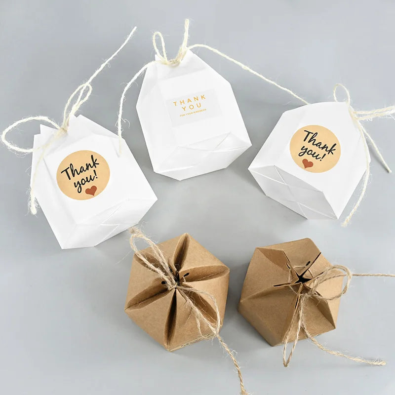 10Pcs Square Kraft Paper Candy Box With Rope Wedding Favor Lace Chocolate Box For Birthday Baby Shower Party Gift Pakcing Decor