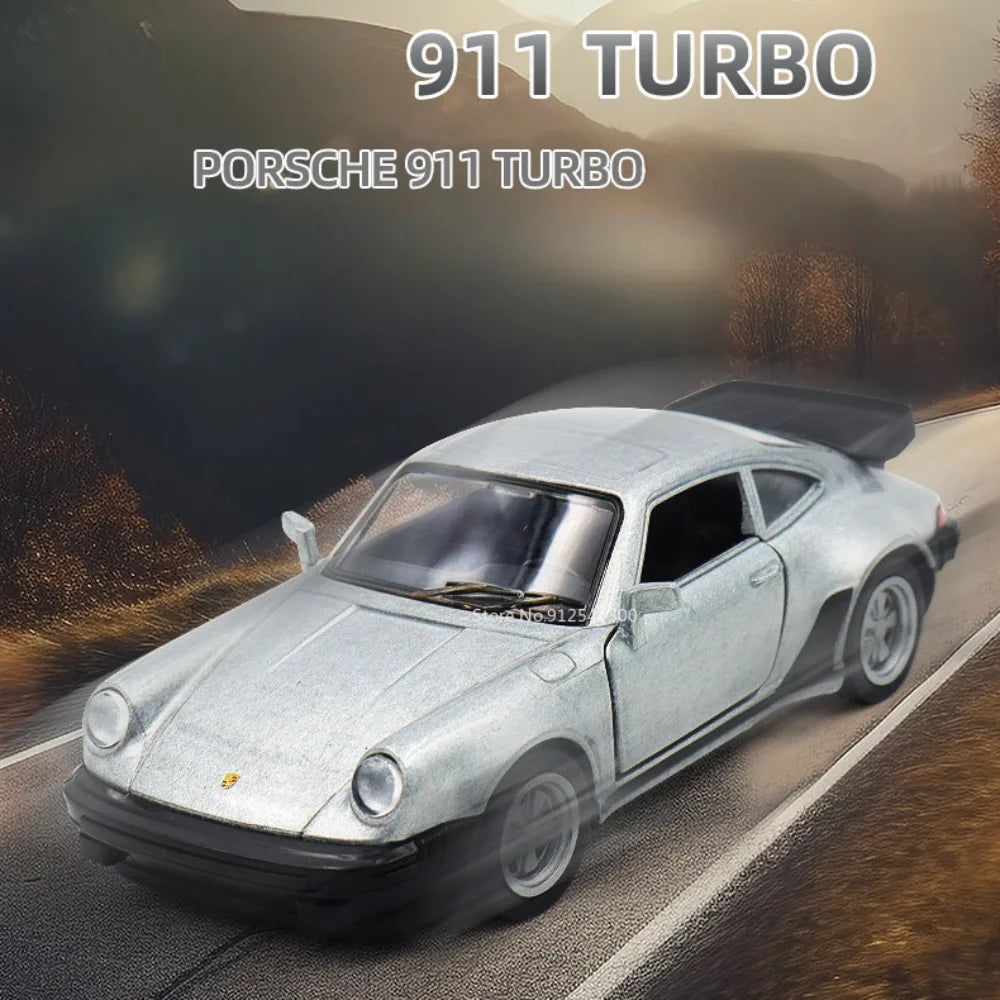 1/36 Porsche 911 Turbo Diecast Car