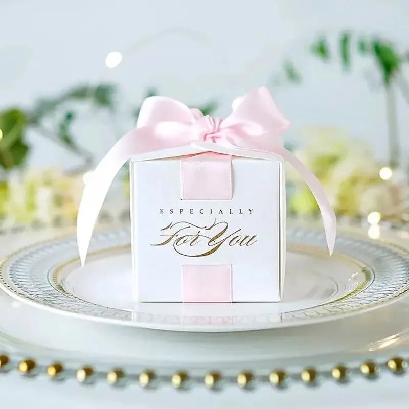 New wedding favors gift box cupboard gift box with ribbon candy boxes for christening baby shower birthday event party supplies